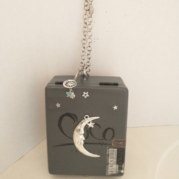 Original Suenos de Saundra Upcycled Cuco Cigar Box Purse - Picture 5 of 12